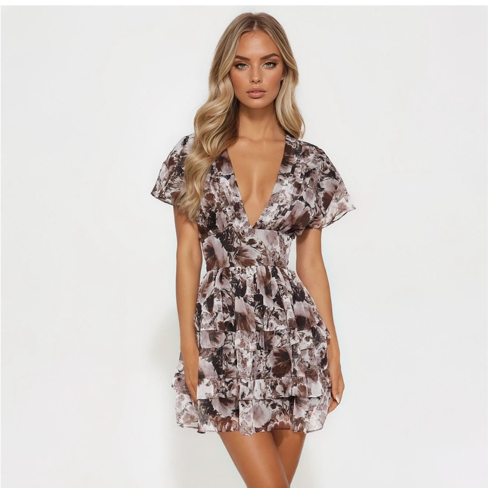 Fashion nova Floral V-Neck chiffon Dress